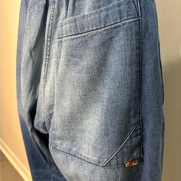 Freecity Women's Relaxed Blue Jeans - Picture 9 of 11